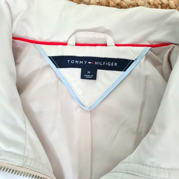 Tommy Hilfiger trench coat light beige size M - Picture 3 of 9